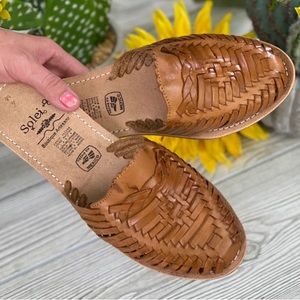 Huarache Mule sandal. Mexican woven brown leather Sz 10